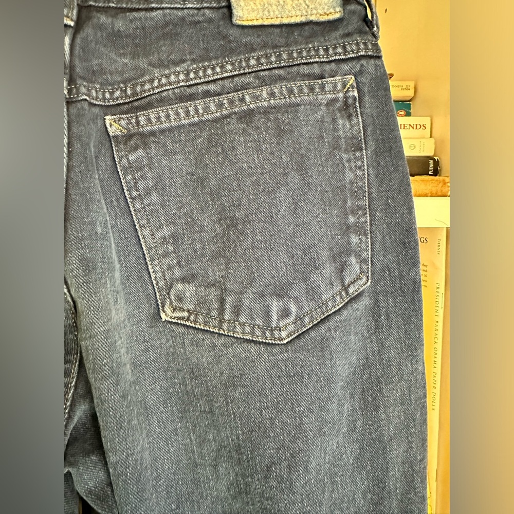 Girbaud Vintage Jeans.  Size 4 - Picture 9 of 9